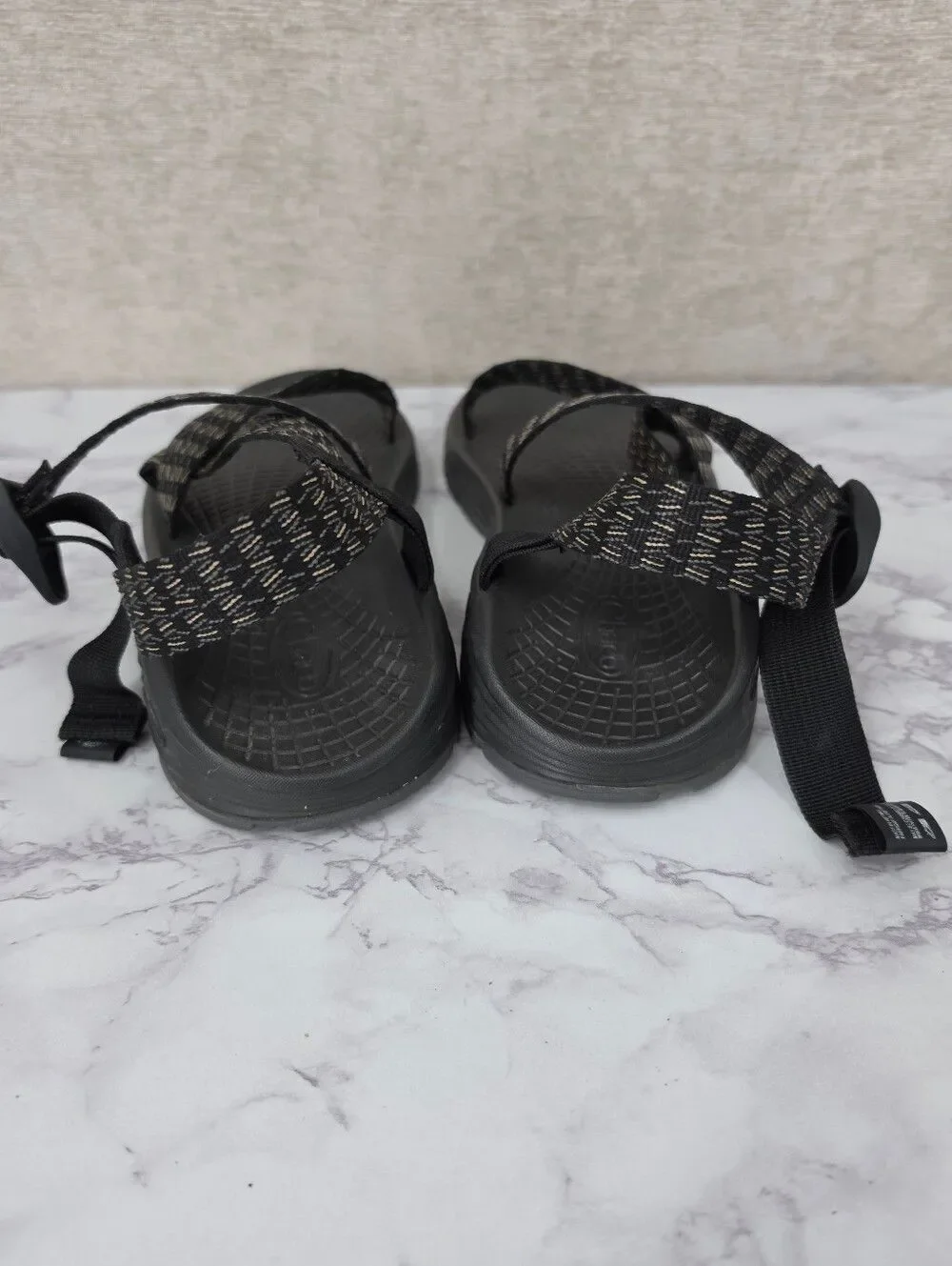Chaco volv sandals